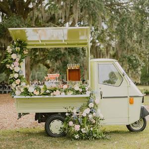 Camionnette à bière électrique Piaggio Ape Mini personnalisée, nouvelle, rétro, tricycle électrique, camion <span class=keywords><strong>de</strong></span> restauration, <span class=keywords><strong>bar</strong></span> mobile à vendre. - Product Image 2