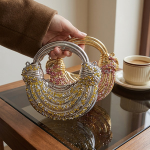 Nuova Mini Borsa a Tracolla in Acrilico, Compatta ed Elegante, Borsa Personalizzata Lucida alla Moda per Ragazze - Product Image 3