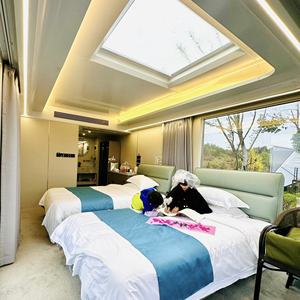 Modules hôteliers innovants en forme <span class=keywords><strong>de</strong></span> capsule spatiale pour les centres d'éco-tourisme et les sites <span class=keywords><strong>de</strong></span> glamping, pour un logement préfabriqué portable - Product Image 3