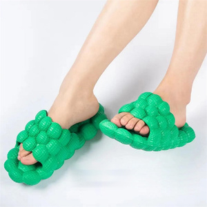 Masculine Wholesale air bubble slippers For Every Summer Outfit -  Alibaba.com