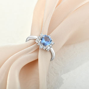 Cincin Pernikahan <span class=keywords><strong>Halo</strong></span> Potongan Bulat S925 Perhiasan Anak Perempuan Cincin Pertunangan CZ Perak Cincin Biru Biru Biru Biru Biru - Product Image 3