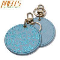 Bracelet porte-clés en cuir PU fait main avec pendentif à pompon, personnalisé, imperméable, imprimé par transfert thermique, pour sac à main, sac de voiture, porte-clés
