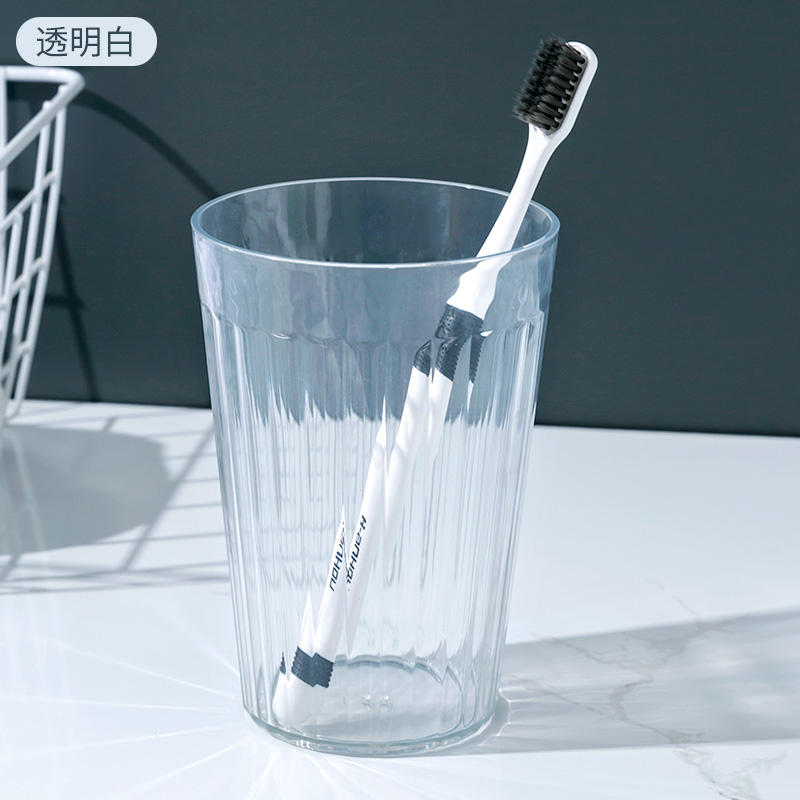 โปร่งใส