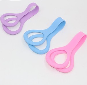 Fasce Elastiche per <span class=keywords><strong>Allenamento</strong></span> Fitness a Forma di 8, Corde Elastiche per <span class=keywords><strong>Allenamento</strong></span> di Petto, <span class=keywords><strong>Braccia</strong></span> e Spalle, Bande per Yoga/Pilates/Esercizi di Stretching - Product Image 2