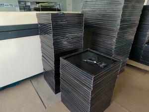 Glas-Solarmodule BC Solarzelle Hocheffizientes PV-Modul 50W 100W Meistverkauftes Komplett Schwarzes Solarmodul für Dach Marine Heimgebrauch - Product Image 2