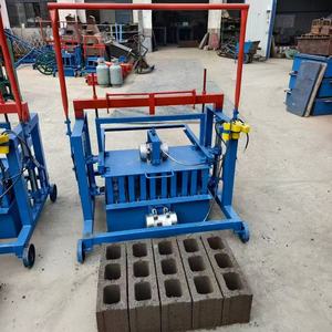 Kleine CR3-45 2-Loch Beton-Zement-Ziegelherstellungsmaschine Ziegelfabrik Blockherstellungsmaschine Halbautomatische Ziegelherstellungsmaschine - Product Image 2