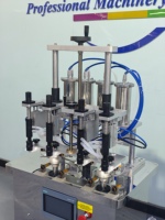 Machine de remplissage de parfum semi-automatique à 4 têtes, machine de remplissage pneumatique de haute précision, machine de remplissage de bouteilles en plastique
