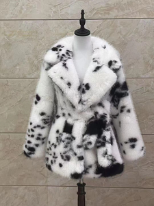 <span class=keywords><strong>Manteau</strong></span> en fausse fourrure pour <span class=keywords><strong>femme</strong></span>, collection Hiver 2025, longueur moyenne, col tailleur britannique, chaud, <span class=keywords><strong>imitation</strong></span> fourrure de renard, pour la chaleur - Product Image 3
