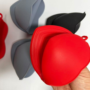 Guanti da Forno <span class=keywords><strong>in</strong></span> <span class=keywords><strong>Silicone</strong></span> Resistenti al Calore, Presine <span class=keywords><strong>in</strong></span> <span class=keywords><strong>Silicone</strong></span> per Cucina, Mini Guanti da Forno <span class=keywords><strong>in</strong></span> Gomma, Simpatici Guanti da Cucina - Product Image 2