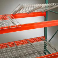 Étagère de stockage de palettes à poutres transversales robustes pour zone de manutention, avec 5 niveaux et configuration haute densité