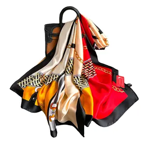 Großhandel 2024 Schlussverkauf Mode Digitaldruck Luxusmarke Muster individuell langer Seiden-Gefühl-Schal für Damen