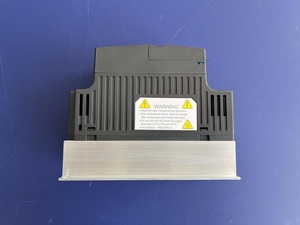 ไดรฟ์ AC รุ่น VFD-EL-W ซีรีส์ VFD007EL21W 0.25HP 0.2KW 230V 1.6A VFD007EL21W อินเวอร์เตอร์ความถี่ไดรฟ์ AC รุ่น VFD-EL-W ซีรีส์ - Product Image 3