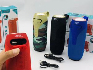 Originale WSTER WS3139 Supporta USB TF CARD <span class=keywords><strong>RADIO</strong></span> FM <span class=keywords><strong>Con</strong></span> Torcia Sistema Musicale Boombox Altoparlante Portatile Wireless - Product Image 6