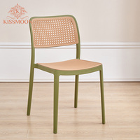 Chaise de salle à manger élégante et luxueuse en rotin PP blanc, chaise sans accoudoirs en plastique durable pour mariage, événement, fête, banquet, mobilier de jardin