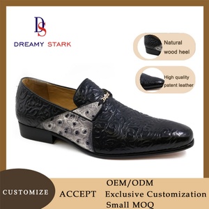 Mocassins en cuir véritable de haute qualité à design 3D en relief, confortables, bicolores, faits à la main, avec logo personnalisé, couleur automne rêveuse - Product Image 2