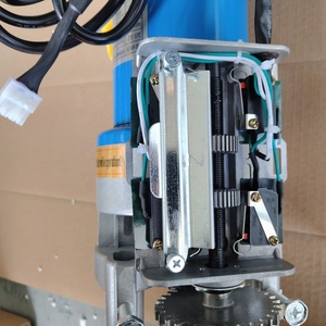 Motore per <span class=keywords><strong>Tapparelle</strong></span> Avvolgibili Industriali DC 600kg-1P con Nucleo in Rame, Sistema Elettrico per Porte da Garage, Certificato IP44 CE, Garanzia 3 Anni - Product Image 5