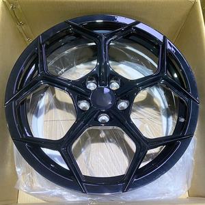 Rines Forjados de 18~22 Pulgadas para Automóviles, Compatibles con Cadillac ATS-L, CT4, CT5, CT6, XT5, XT6 - Product Image 4