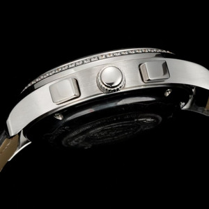 นาฬิกาข้อมือผู้ชายทรงกลมกันน้ำคุณภาพสูง ดีไซน์ธุรกิจอเนกประสงค์ พร้อมกระจกแซฟไฟร์ โครโนกราฟ และมาตรวัดความเร็ว - Product Image 3