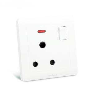 Enchufe de Pared Estándar Británico 13A, 5 Tomas de Corriente Alterna, Puertos de Carga USB (2 A), Luz Indicadora LED, PC, Internacional, Universal, Moderno - Product Image 3