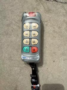 รถกระบะติดเครนขนาดเล็ก JIN YANG HU พร้อมระบบควบคุมยกไฮดรอลิกไฟฟ้า 1 ตัน - Product Image 5