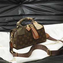 Nouveau design, <span class=keywords><strong>sac</strong></span> Boston tendance pour femmes, <span class=keywords><strong>sac</strong></span> bandoulière imprimé classique, <span class=keywords><strong>sac</strong></span> à main de haute qualité, <span class=keywords><strong>sac</strong></span> à bandoulière populaire pour femmes - Product Image 3