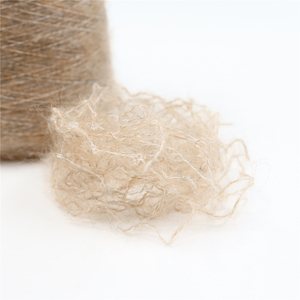 1/14NM 가축 벨벳 스타일 편직사 58A38P4S 도매 공장 직송 14Nm 따뜻하고 부드러운 벨벳 편직사 겨울 스웨터용 - Product Image 4