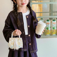 Sac bandoulière brodé style chinois pour filles, avec poignée en perles et pompon, idéal pour les fêtes et l'usage quotidien des tout-petits - Vente en gros