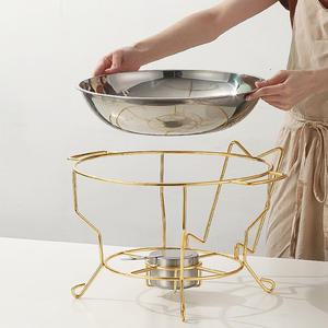 סט כלי הגשה לחימום מזון מנירוסטה בצבע זהב עגול עם מכסים, מגשי הגשה לאירועים וקייטרינג - Product Image 3