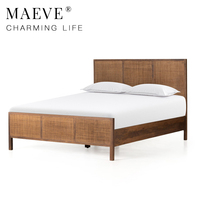Lit plateforme moderne en rotin de luxe léger, cadre de lit en bois avec panneaux en cannage, mobilier de chambre à coucher, lit double en bois massif durable