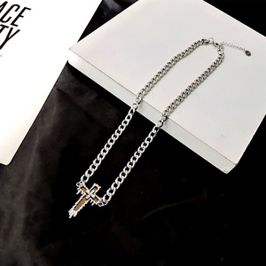 Ins verre miroir croix collier hommes diamant mignon sens avancé de niche hip-hop haute rue mode lien chaîne tendance - Product Image 4