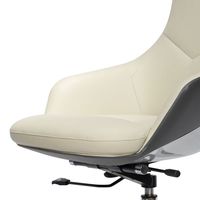 Chaise de bureau contemporaine à dossier haut avec coutures en V, chaise de direction pivotante rembourrée en cuir, base chromée, chaise de bureau à roulettes