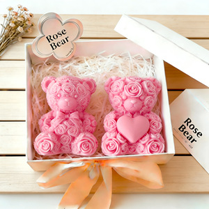 Bougie parfumée en cire de soja en forme d'ours en peluche 3D avec fleurs en relief, pour la Saint-Valentin, mariage, décoration de la maison, cadeau - Product Image 2