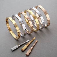 Bracelet de luxe en acier inoxydable plaqué PVD or et argent véritable, avec tournevis, pour hommes et femmes, vente en gros