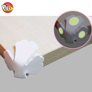 Articles de soins pour bébés en gros, <span class=keywords><strong>protection</strong></span> d'<span class=keywords><strong>angle</strong></span> et de bord en plastique pour meubles - Product Image 1