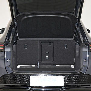 2025 <span class=keywords><strong>ID</strong></span>.UNYX Max Edición de alto rendimiento Pure Electric 340hp 4WD New Energy Vehicle 565km Range <span class=keywords><strong>ID</strong></span>.UNYX SUV - Product Image 6