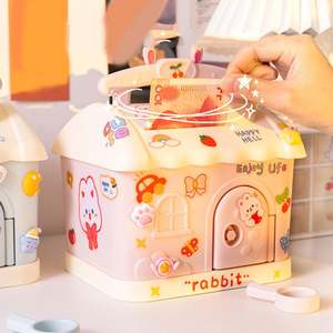 Caja de Almacenamiento Kawaii 2026, Hucha con Forma de Cabaña, Regalo para Niños, Caja de Ahorro Multifuncional - Product Image 4