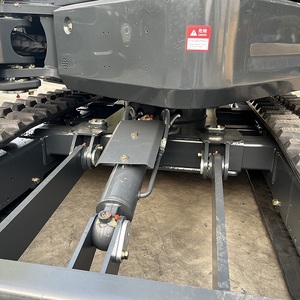 Prezzo di fabbrica compatto scavatore personalizzato di colore 2.78 Ton Mini cingolato escavatore con motore Yanmar 1 anno di garanzia <span class=keywords><strong>per</strong></span> la costruzione - Product Image 3