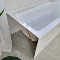 Baignoires acryliques à jupe unique au design moderne, baignoires de trempage de haute qualité à bas prix