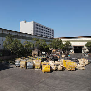 Denti per Benna di Escavatore E312 per Lavori Pesanti con Adattatore e Blocco per Miniere e Cave - Product Image 6