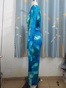 Nuevo Vestido de Mujer 2026 con Manga Murciélago y Fruncido - Vestido de Verano Sexy con Cuello en V y Ajuste Delgado, Elegante Falda Midi Plisada, Venta al por Mayor de Moda - Product Image 4