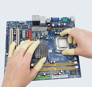 Gants en <span class=keywords><strong>latex</strong></span> jetables sans poudre CAMCLEAN durables de 500 g pour utilisation en salle blanche dans l'industrie électronique - Product Image 1