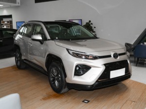 รถ SUV แบบพาโนรามาแบบพาโนรามาซันรูฟรถ R18เกียร์อัตโนมัติสองล้อเบาะหนัง FWD - Product Image 3