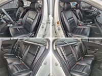 SM3 2015 BLANC, berline compacte à essence, bon rendement énergétique, sièges chauffants, voiture économique