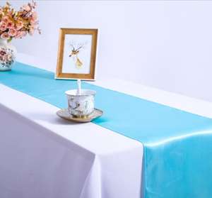 <span class=keywords><strong>Chemin</strong></span> de <span class=keywords><strong>table</strong></span> en satin <span class=keywords><strong>rouge</strong></span> uni pour la vente en gros, <span class=keywords><strong>chemin</strong></span> de <span class=keywords><strong>table</strong></span> rustique long pour la salle à manger, décoration de <span class=keywords><strong>table</strong></span> de mariage - Product Image 3