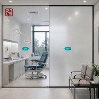 Film intelligent PDLC à confidentialité variable pour cloisons de verre de bureau, écrans de projection, portes coulissantes en verre, hôpitaux et cliniques