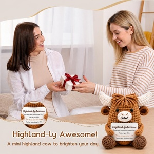Regalos de Ganchillo de Vaca de las Tierras Altas, Regalo de Cumpleaños o Graduación para Ella y Él, Alivio del Estrés, Apoyo Emocional, Decoración de Escritorio - Product Image 5