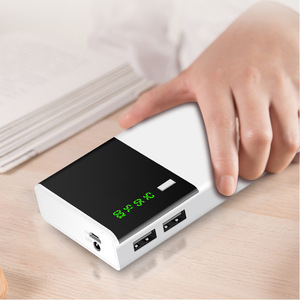 Banque d'alimentation portable personnalisée avec logo OEM, double alimentation, 20000mAh, avec écran LED, chargeur USB intelligent rapide, banque d'alimentation mobile blanche - Product Image 4