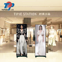 Écran LED numérique portable pour centre commercial, écran miroir LED sur pied P2.5, affichage numérique et signalétique