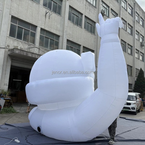 La mascotte astronaute gonflable est utilisée pour la décoration publicitaire lors de la fête sur <span class=keywords><strong>le</strong></span> thème de l'<span class=keywords><strong>aviation</strong></span> au musée des sciences. - Product Image 6