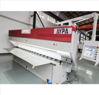 Machine de rainurage et de fraisage verticale CNC entièrement automatique pour la fabrication de panneaux de portes d'ascenseurs et de placards en acier inoxydable